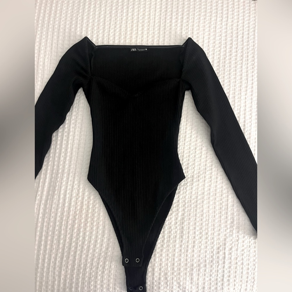 Zara long sleeve bodysuit
